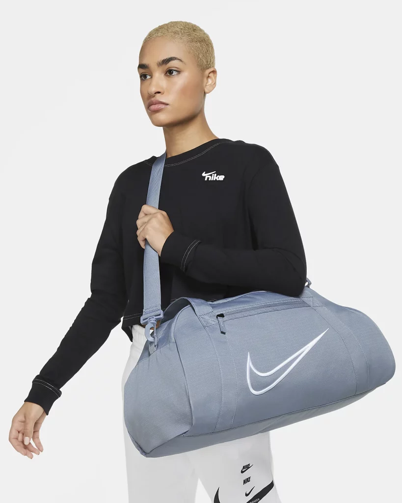 ساک ورزشی Nike زنانه